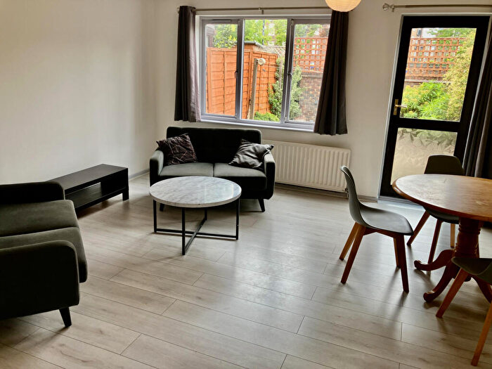 2 Bedroom Terraced House To Rent In Kerfield Place, Camberwell, London, SE5