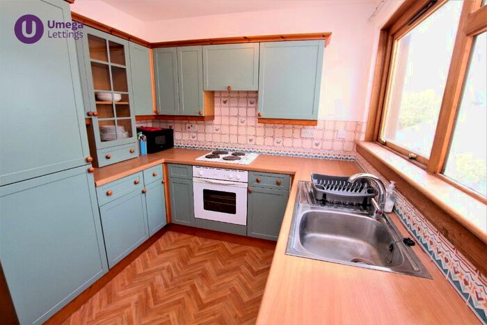 2 Bedroom Flat To Rent In Kilgraston Court, Grange, Edinburgh, EH9