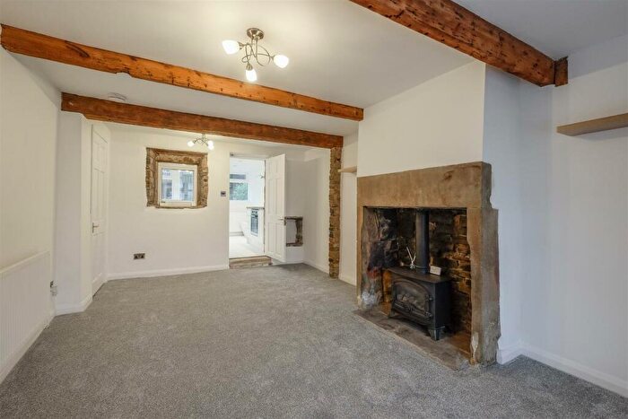 2 Bedroom Cottage For Sale In Warley Town Lane, Warley, Halifax, HX2