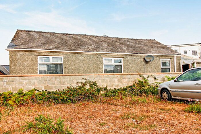 3 Bedroom Detached Bungalow For Sale In Station Road, Rhosneigr, LL64