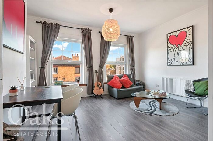 2 Bedroom Flat For Sale In Tulse Hill, Tulse Hill, SW2