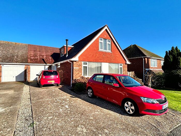 3 Bedroom Detached Bungalow For Sale In Summer Hill Road, Bexhill On Sea, TN39