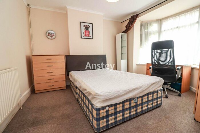 4 Bedroom Terraced House To Rent In Northcote Road, Southampton, Hampshire, SO17
