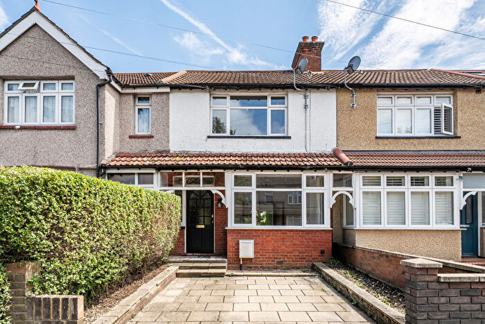 2 Bedroom Terraced House For Sale In Gander Green Lane, Sutton, SM1
