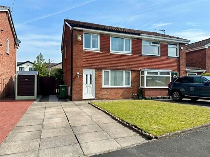 3 Bedroom Semi-Detached House To Rent In Redwood, Firwood Park, Oldham, OL9