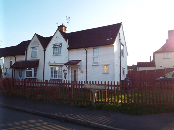 2 Bedroom House To Rent In Springshott, Letchworth, SG6