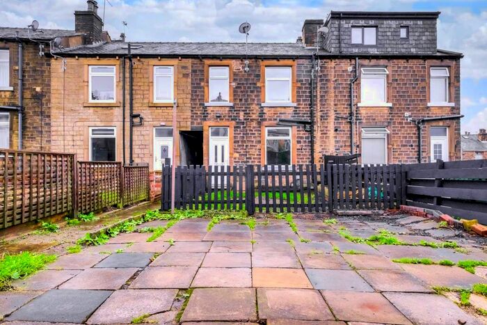 2 Bedroom Terraced House To Rent In Broomfield Road, Marsh, Huddersfield, HD1