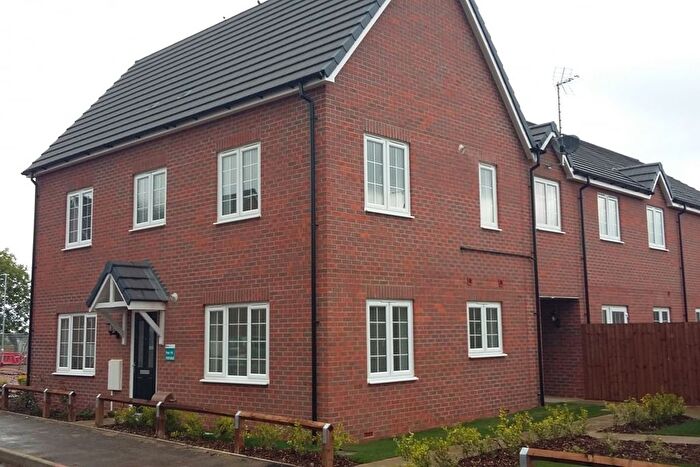 2 Bedroom Flat For Sale In Evans Croft, Shortstown, Bedford, MK42