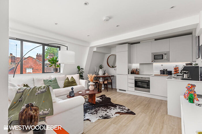 2 Bedroom Apartment To Rent In Church House, Ware, SG12