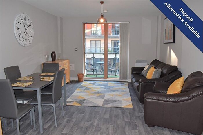 2 Bedroom Flat To Rent In Barton Place, Hornbeam Way, Manchester, M4