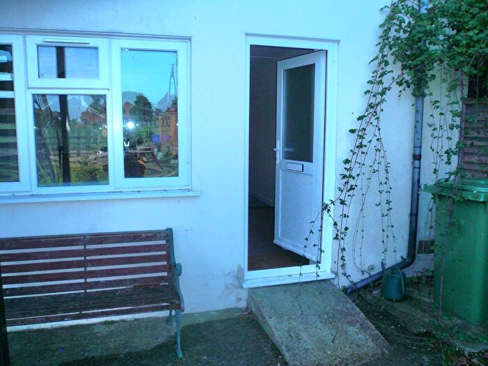 2 Bedroom Flat To Rent In Forton Road, Gosport, PO12