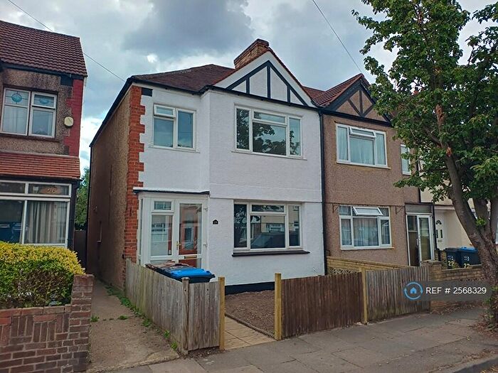 3 Bedroom Semi-Detached House To Rent In Castleton Road, Mitcham, CR4