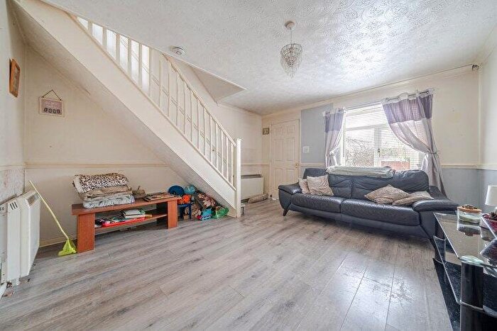 2 Bedroom Semi Detached House For Sale In Donbas Close, Nottingham, Nottinghamshire, NG6