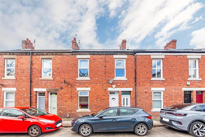 2 Bedroom Apartment For Sale In William Street, Newcastle Upon Tyne, NE3