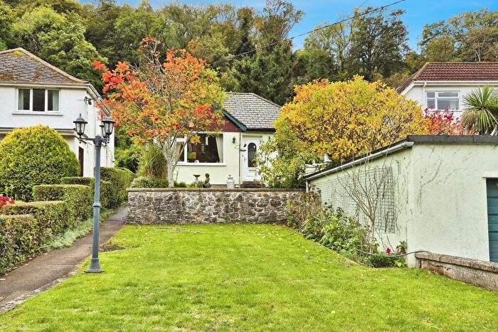 2 Bedroom Bungalow For Sale In Valley Road, Clevedon, North Somerset, BS21