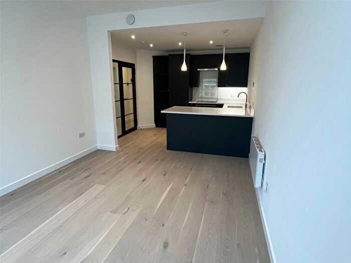 2 Bedroom Apartment To Rent In Cornmarket Street, Oxford, OX1