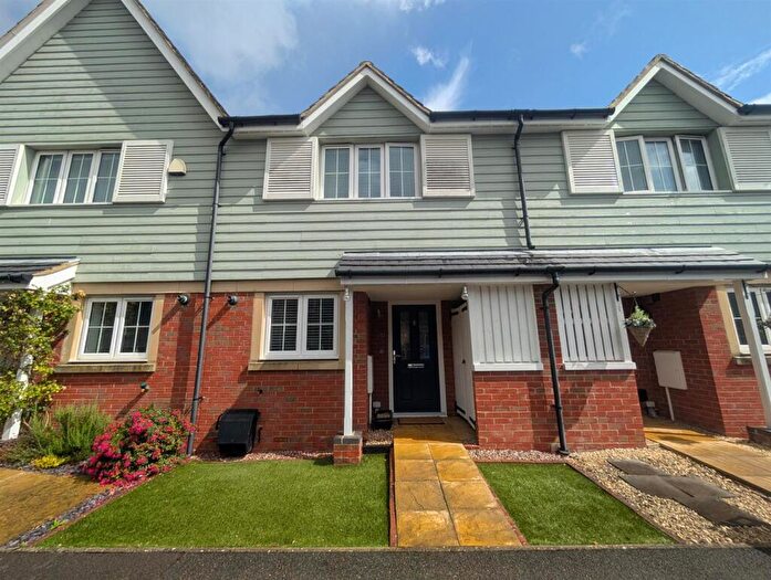3 Bedroom Terraced House For Sale In Bedford Drive, Fareham, PO14