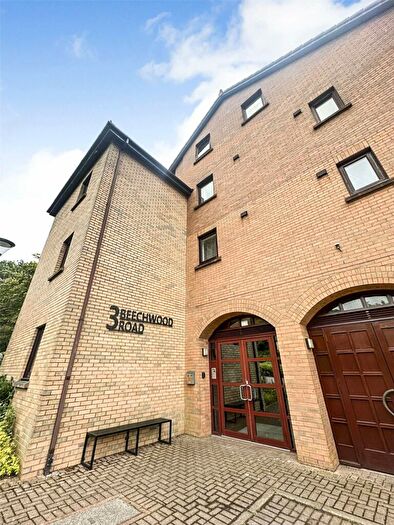 2 Bedroom Flat To Rent In Beechwood Road, Cumbernauld, Glasgow, North Lanarkshire, G67