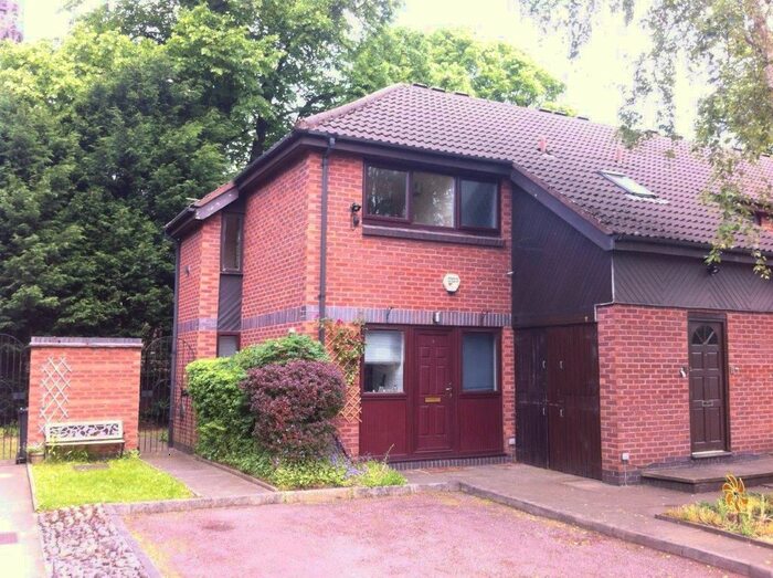 1 Bedroom Flat To Rent In Ambrose Gardens, West Didsbury, Didsbury, Manchester, M20