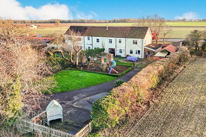 4 Bedroom Cottage For Sale In The Windle, Acle, Norwich, NR13