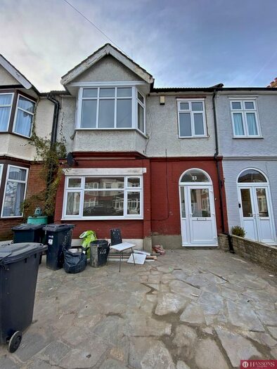 4 Bedroom Terraced House To Rent In Kenilworth Gardens, Ilford, IG3