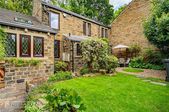 2 Bedroom Detached House For Sale In Scott Hill, Clayton West, Huddersfield, West Yorkshire, HD8