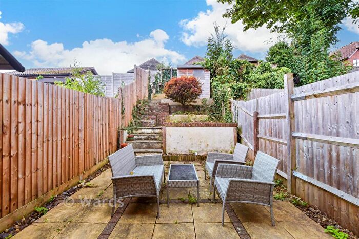 2 Bedroom Terraced House For Sale In Western Road, Maidstone, Kent, ME16