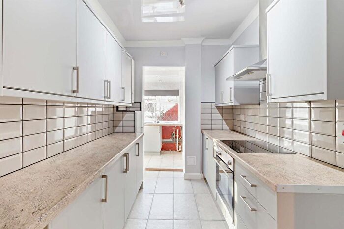 2 Bedroom Terraced House For Sale In Cranbrook Road, Doncaster, DN1