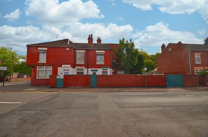 3 Bedroom End Of Terrace House For Sale In Humber Avenue, Stoke, Coventry, CV1