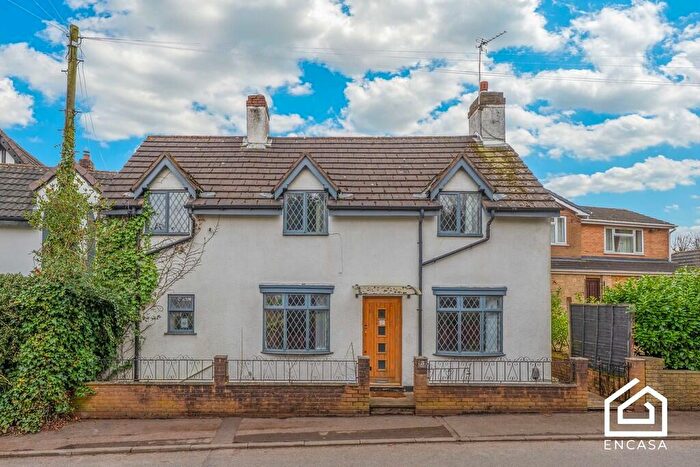 4 Bedroom Cottage For Sale In Queens Park Road, B32