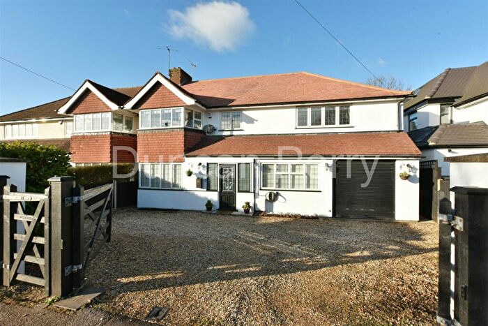 6 Bedroom Semi-Detached House To Rent In Moffats Lane, Brookmans Park, Herts, AL9