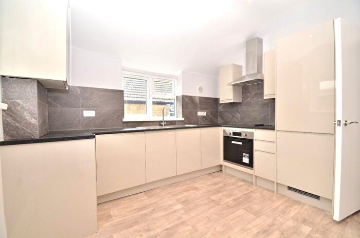 1 Bedroom Flat To Rent In A High Street South, London, E6