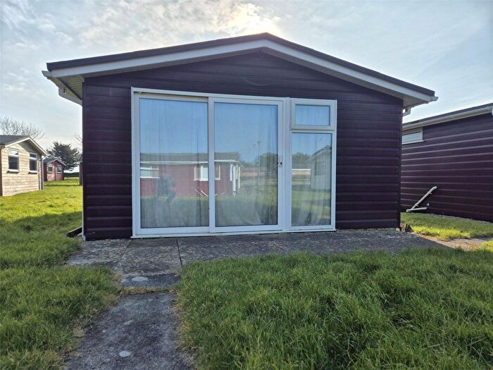 2 Bedroom Property For Sale In Atlantic Bays, St Merryn, Padstow, PL28