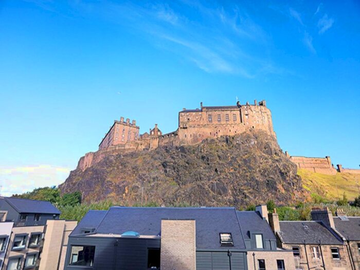 1 Bedroom Flat To Rent In Websters Land, Edinburgh, EH1