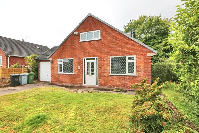 3 Bedroom Detached House For Sale In Pexhill Drive, Macclesfield, Cheshire, SK10