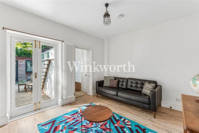 3 Bedroom Terraced House For Sale In Tower Gardens Road, London, N17