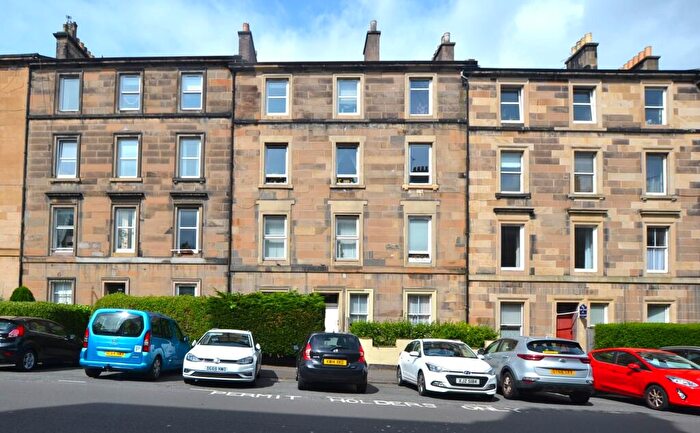 2 Bedroom Flat To Rent In Montgomery Street, Leith, Edinburgh, EH7