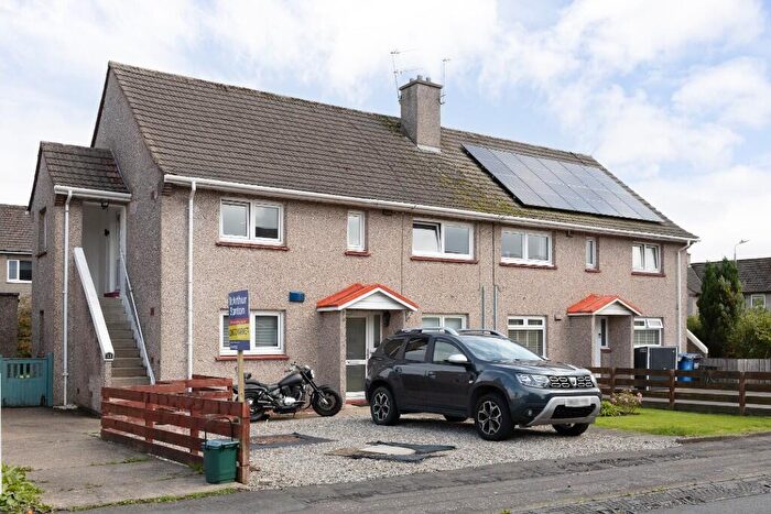 2 Bedroom Flat For Sale In Fraser Avenue, Helensburgh, Argyll And Bute, G84