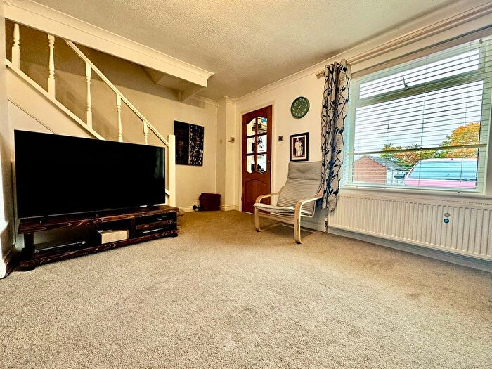 3 Bedroom Terraced House To Rent In Minton Close, Tilehurst, Reading, RG30