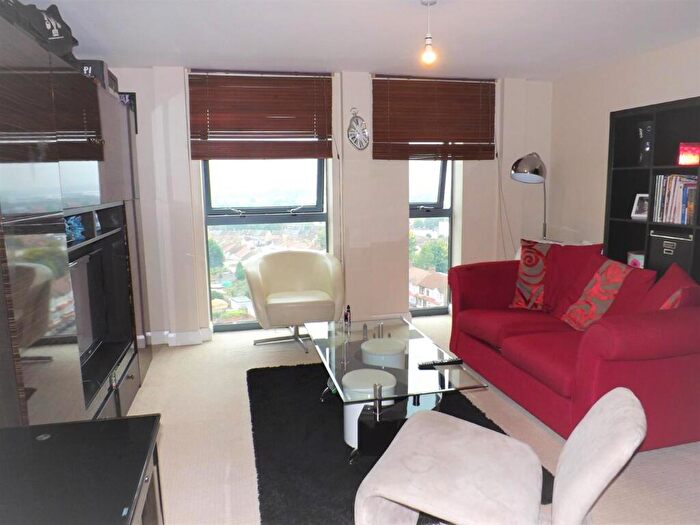 1 Bedroom Apartment To Rent In London Road, CR0