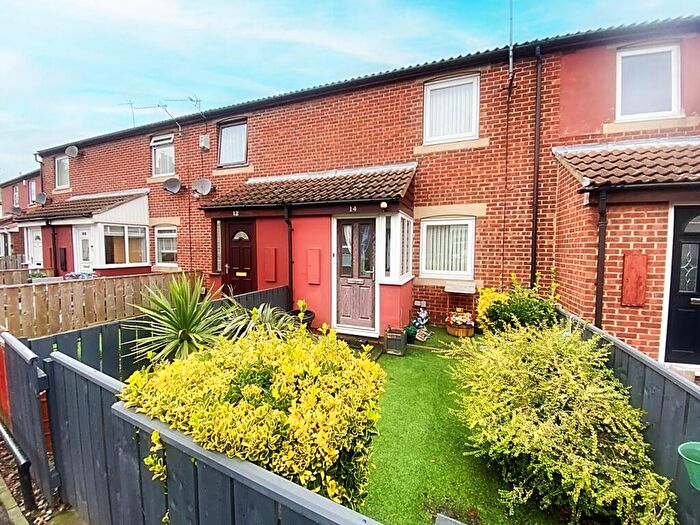 2 Bedroom Terraced House For Sale In North Road, Wallsend, NE28