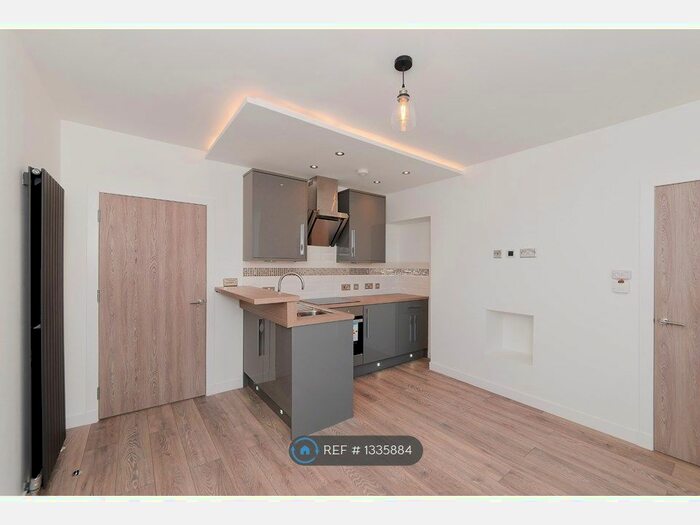 1 Bedroom Flat To Rent In Victoria Road, Aberdeen, AB11