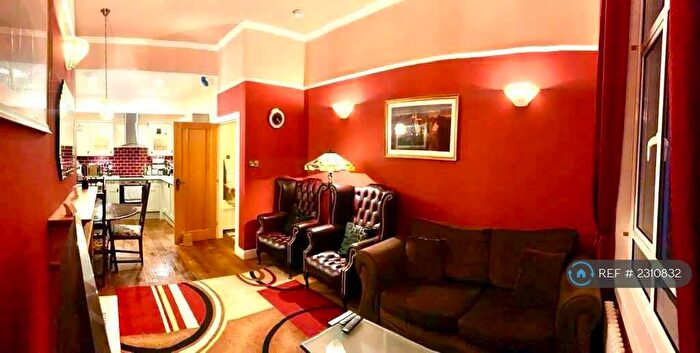 1 Bedroom Flat To Rent In Lothian Road, Edinburgh, EH3