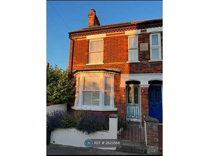 3 Bedroom Semi-Detached House To Rent In Bedford, Bedford, MK42