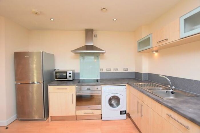 1 Bedroom Penthouse To Rent In West One City, Fitzwilliam Street, S1