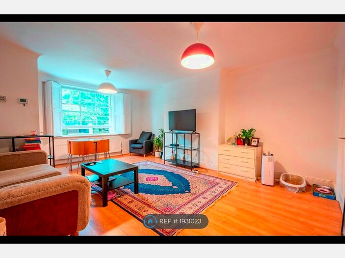 2 Bedroom Flat To Rent In Highbury Hill, London, N5