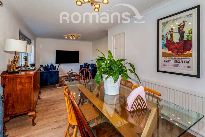 4 Bedroom Semi-Detached House To Rent In Sandringham Court, Nr Burnham, SL1