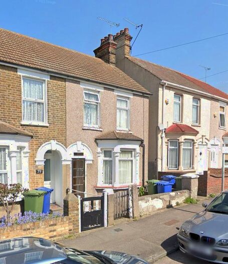 4 Bedroom Terraced House To Rent In Hampden Road, Little Thurrock, Essex, Grays, RM17