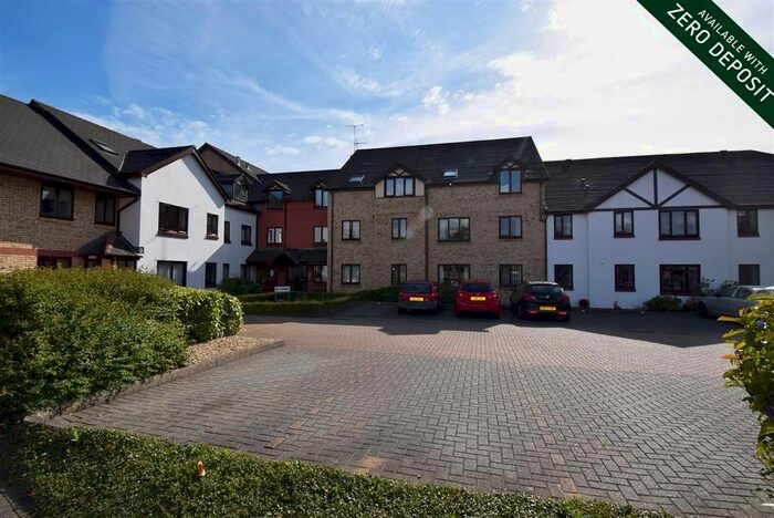 2 Bedroom Flat To Rent In Hawthorn Gardens, Caerleon, Newport, NP18