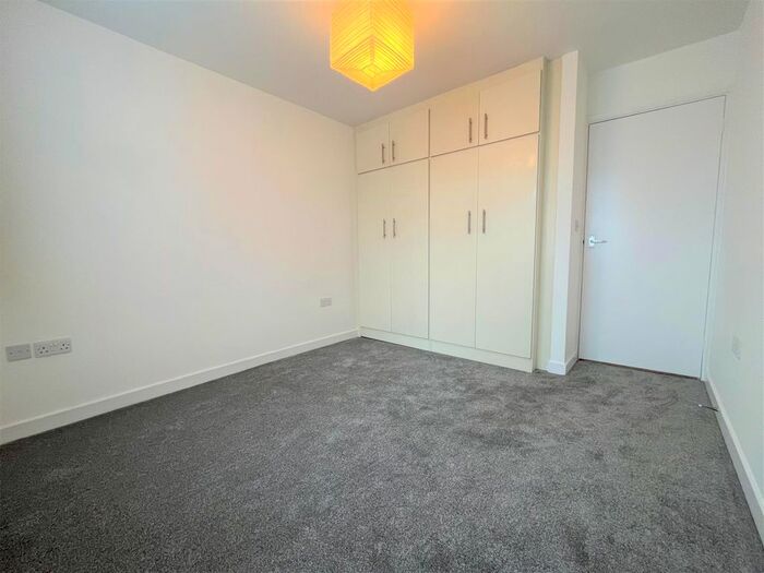 1 Bedroom Maisonette To Rent In Nellgrove Road, Hillingdon, Uxbridge, UB10